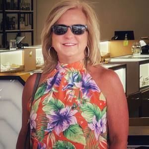 Meet your Posher, Maria